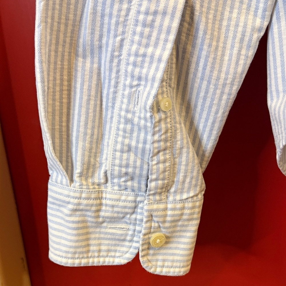 Abercrombie & Fitch Blue and White Striped Shirt size medium - Picture 6 of 8